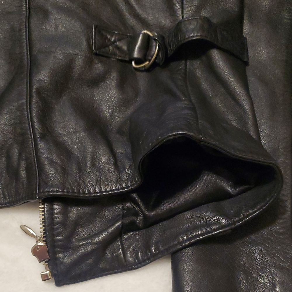 Guess Women's Black Genuine Leather Zip Jacket With Zippered Chest Pockets - Picture 9 of 16